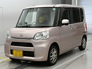 Daihatsu Tanto 2015