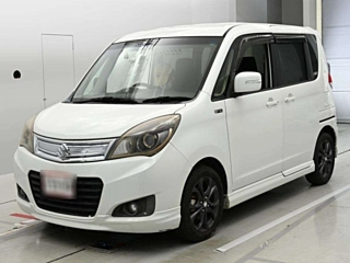 Suzuki Solio 2013
