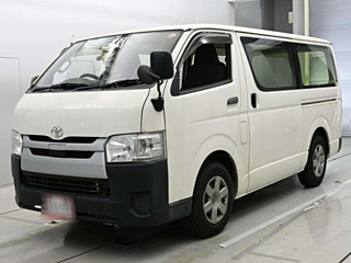 Toyota Regius 2019