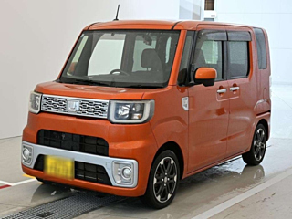 Daihatsu Wake 2015
