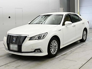Toyota Crown 2016
