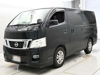 Nissan Caravan 2015