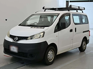Nissan NV200 2015