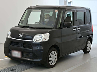 Daihatsu Tanto 2015