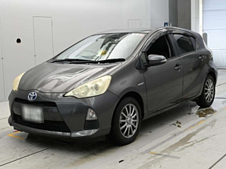 Toyota Aqua 2012