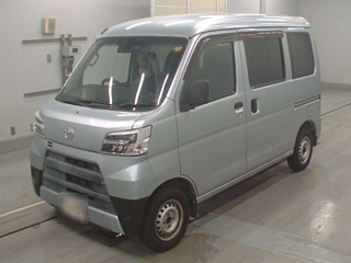 TOYOTA PIXIS VAN