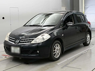 Nissan Tiida 2012