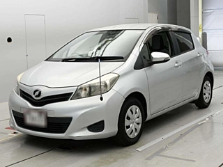 Toyota Vitz 2013