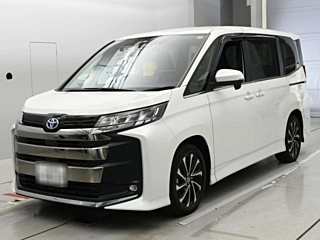 Toyota Noah 2023