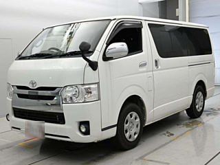 Toyota Regius 2020