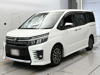 Toyota Voxy 2017