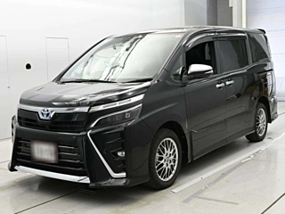 Toyota Voxy 2021