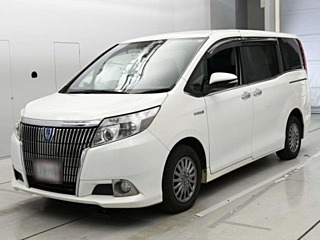 Toyota Esquire 2015