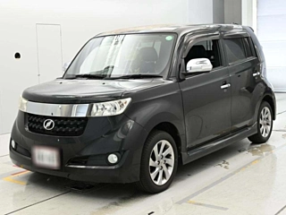 Toyota bB 2013