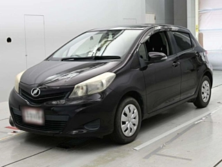 Toyota Vitz 2013
