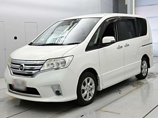 Nissan Serena 2011