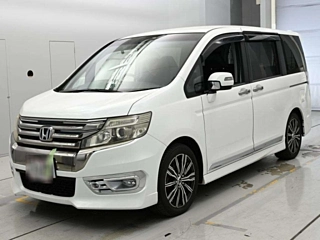 Honda Step Wagon 2013