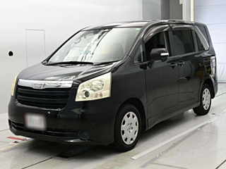 Toyota Noah 2009