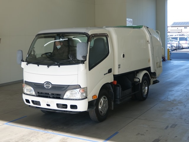 HINO DUTRO 2014