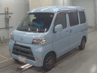 TOYOTA PIXIS VAN