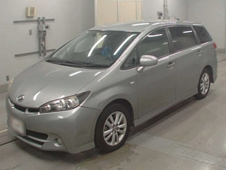 TOYOTA WISH