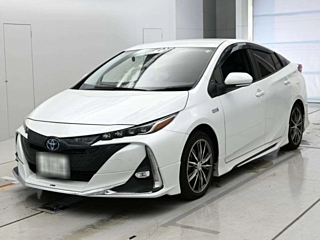 TOYOTA PRIUS PHV