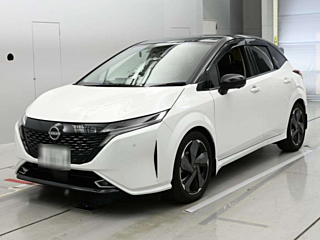 NISSAN AURA