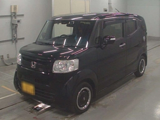 HONDA N BOX SLASH