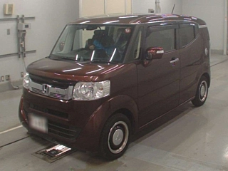 HONDA N BOX SLASH