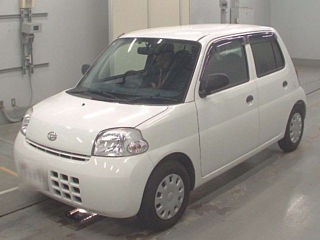 DAIHATSU ESSE