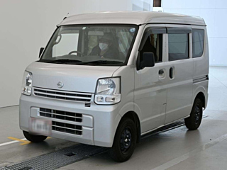 NISSAN CLIPPER VAN