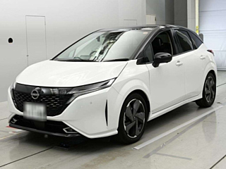 NISSAN AURA