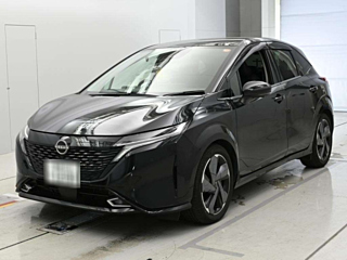 NISSAN AURA