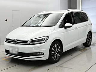 VOLKSWAGEN GOLF TOURAN