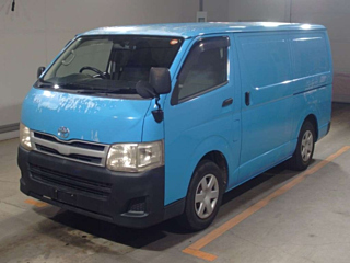 TOYOTA REGIUS ACE VAN