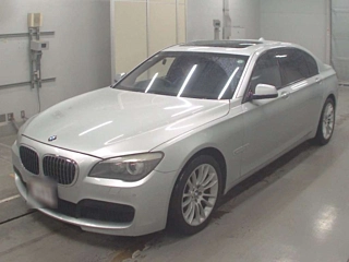 BMW 7 SERIES
