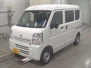 NISSAN CLIPPER VAN
