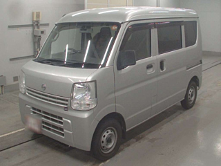 NISSAN CLIPPER VAN