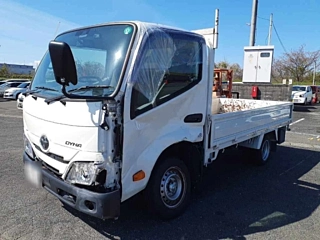 TOYOTA DYNA
