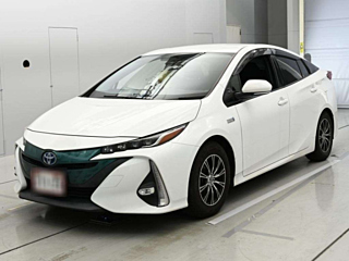TOYOTA PRIUS PHV