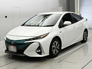 TOYOTA PRIUS PHV