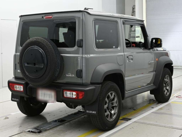 SUZUKI JIMNY SIERRA 2023