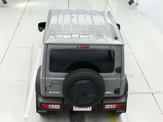 SUZUKI JIMNY SIERRA 2023