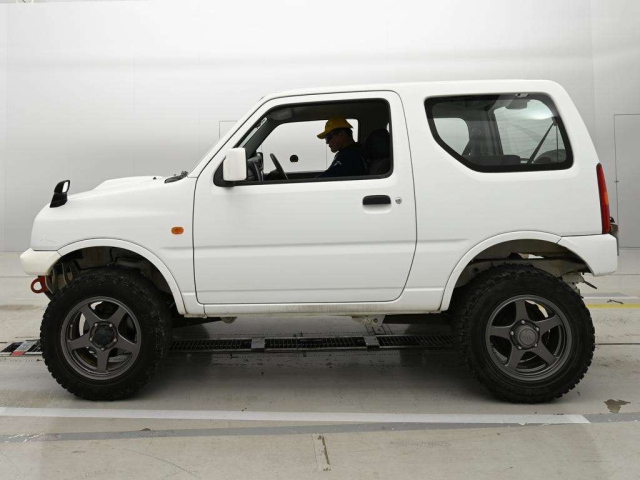 SUZUKI JIMNY 2008