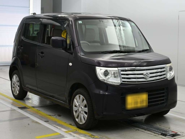 SUZUKI MRWAGON 2013