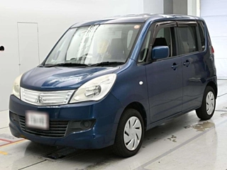 MITSUBISHI DELICA D2