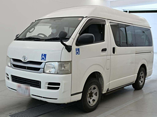 TOYOTA REGIUS ACE VAN