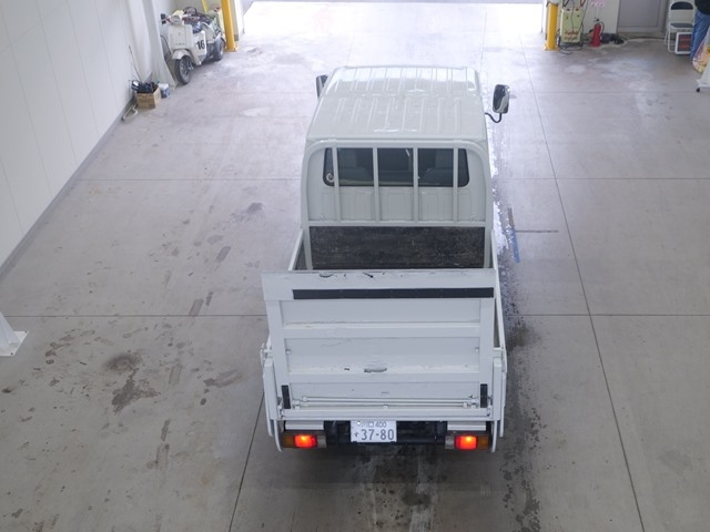 ISUZU ELF 2012