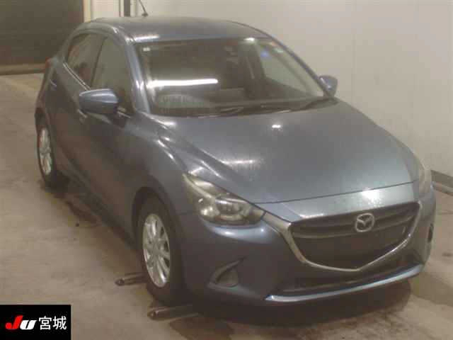 MAZDA DEMIO 2015
