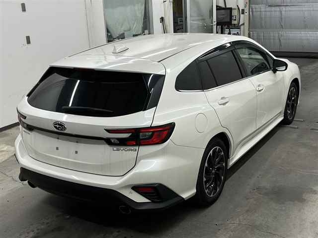 SUBARU LEVORG 2021